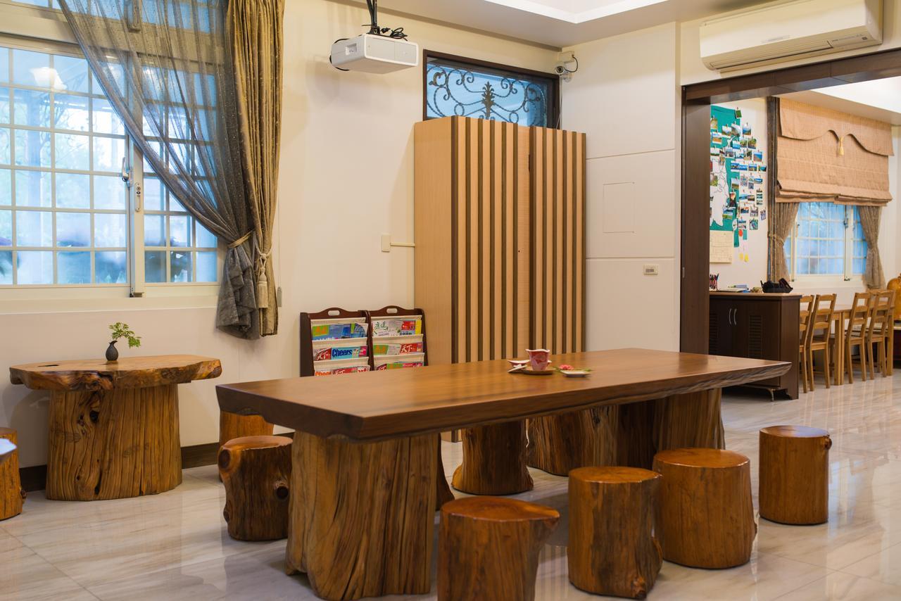 Green Park Homestay Luodong Esterno foto