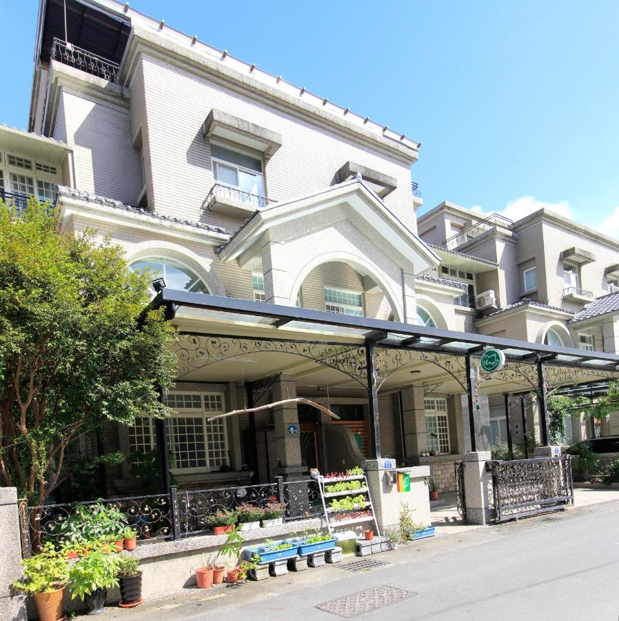 Green Park Homestay Luodong Esterno foto